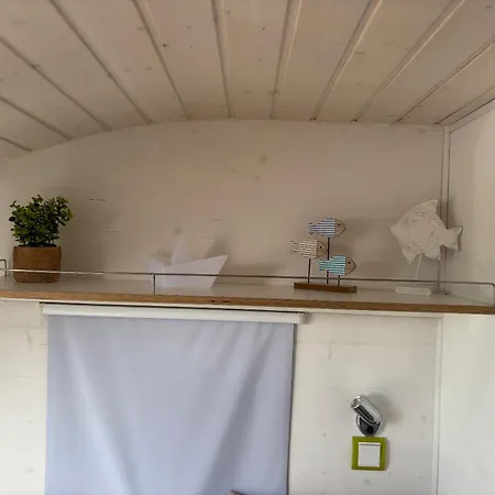 Botel Wohlfuehlboot Hausboot - Festlieger In Der Marina Zaue Am - Wc An Bord - *