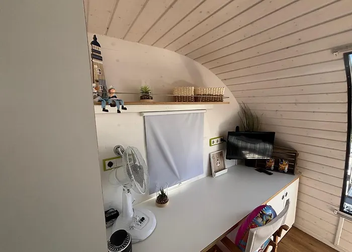 Wohlfuehlboot Hausboot - Festlieger In Der Marina Zaue Am - Incl Stand Up Board Bådhotel *