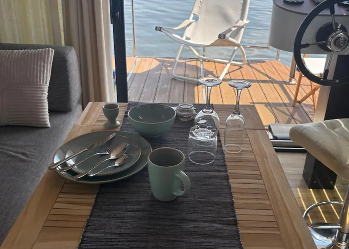 Wohlfuehlboot Hausboot - Festlieger In Der Marina Zaue Am - Incl Stand Up Board Bådhotel *