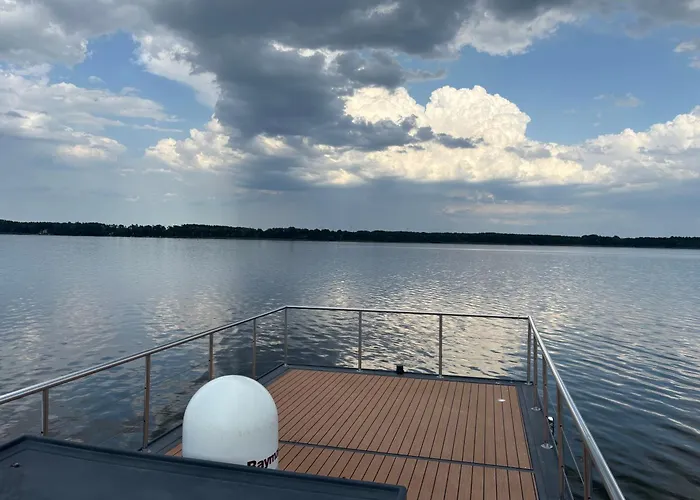 Wohlfuehlboot Hausboot - Festlieger In Der Marina Zaue Am - Incl Stand Up Board Schwielochsee